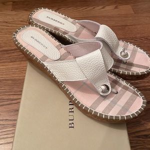 Burberry White Leather Sandals Sz 39